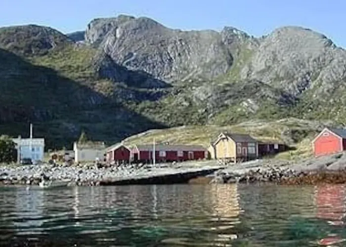 Nydelig Pa Vakre Nesland I Lofoten *
